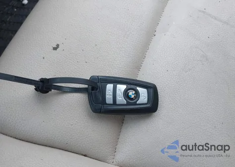 2012 BMW 528I xDrive z USA, uszkodzony, nr VIN WBAXH5C55CDW05489